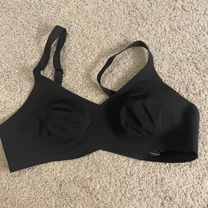 knix Padded V-Neck Bra—Thin Strap Size: 1